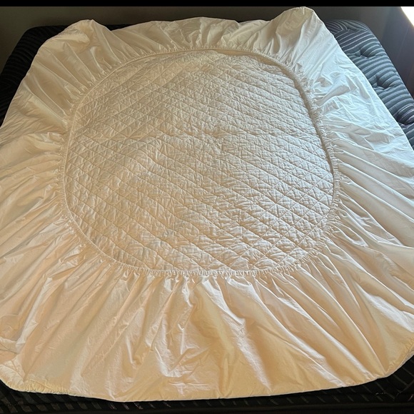 COYUCHI Organic Cotton Mattress Pad - FULL SIZE - Like New Perfect Condition! - Picture 6 of 14